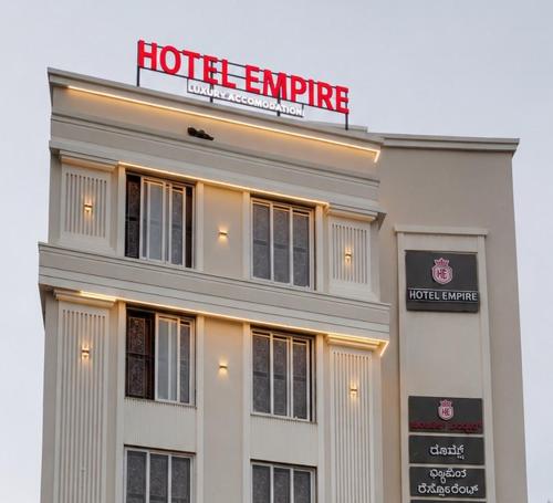 Hotel Empire