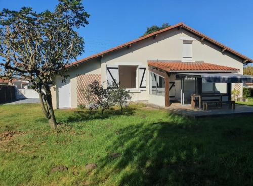 Pavillon Landais entre Bourg et Plage