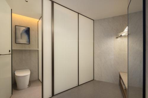 Holiday Grand-Ease Hotel Guangzhou South Railway Station Panyu Dashi Station Branch-Free shuttle bus to the exhibition venue during the Canton Fair - Paid airport pickup service available - image 2