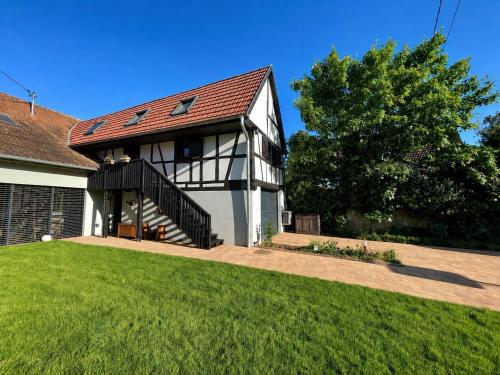 Leo et Lysele - Magnifique logement indépendant avec petit-déjeuner à 10 minutes de Strasbourg - Chambre d'hôtes - Illkirch-Graffenstaden