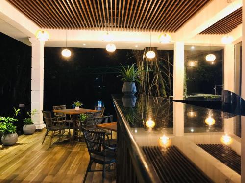 Arena Hotel in 벌왈라