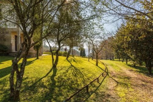 Portugal Active São Julião Retreat | Pool, Jacuzzi & Garden Escape (Portugal Active Sao Juliao Retreat | Pool, Jacuzzi & Garden Escape) in ปันเก