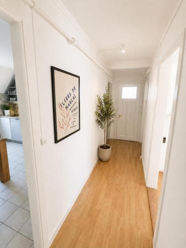 Cozy Modern Room in shared flat with Netflix, WiFi and Self Check-in in Fribourg