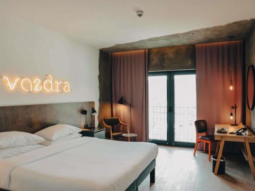 hotel photo