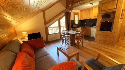 Résidence Les Cytelles - Appartement 2 pièces rénové, 5 personnes à Meribel Altiport au pied des pistes et proche du golf MAE-1751