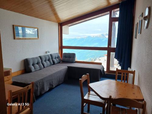 Résidence Tournavelles - Appartement 2 pièces 5 personnes au pied des pistes et des commerces, proche de l'ESF et de la garderie dans le village des Vill MAE-2083