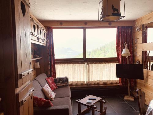 Résidence Les Charmettes - Chaleureux studio pour 3 personnes à Arc 1600, avec vue sur le Mont Blanc et proche des pistes et des commerces MAE-2151