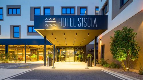 Entrance, Hotel Siscia in Sisak