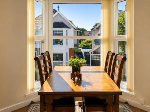 34 - Room 6 - Uplands - Swansea
