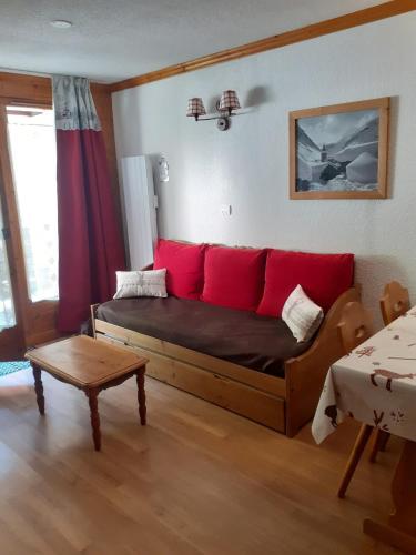 Résidence Gentiane Hameau De La Vallee D'or - 2 pièces 4 personnes 3 exposé Est MAE-8804
