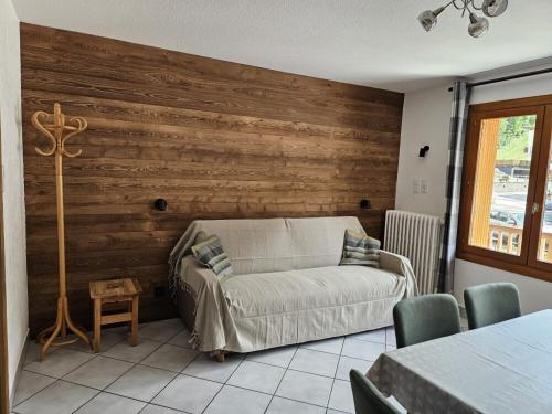 Chalet Gilbert Collet - 2 pièces 5 personnes 3 exposé Sud MAE-9084