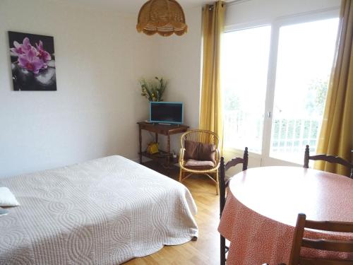 Résidence Montcalm C - Coquet appartement avec piscine et tennis dans la résidence ! MAE-6854