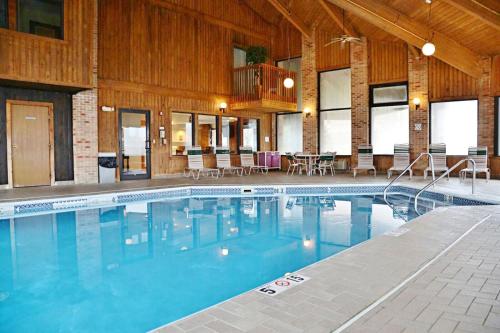 Country Hearth Inn & Suites - Kenton in Kenton, USA