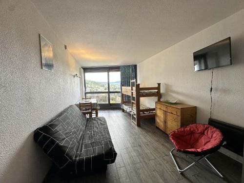 Résidence Les Arolles - Studio rénové et très fonctionnel pied des pistes MAE-3864