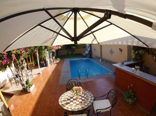 Hotel Puerto de Vega in Vallenara