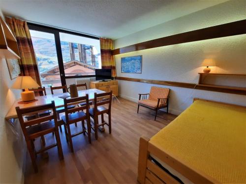 Résidence Belledonne - Appartement 6 pers ski au pied à la Croisette aux Menuires MAE-4714