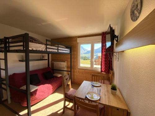 Résidence Le Bois D'aurouze - Studio pour 3 Personnes MAE-9004