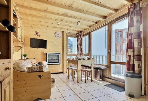 Residence Les Trolles - JOLI APPARTEMENT 4 PERSONNES PRES DES PISTES MAE-3604 near The Underground Bar Tignes Le Lac