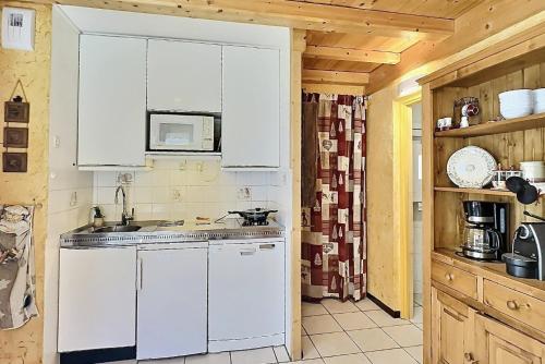 Residence Les Trolles - JOLI APPARTEMENT 4 PERSONNES PRES DES PISTES MAE-3604 near The Underground Bar Tignes Le Lac