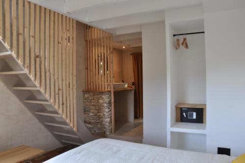 Domaine de Regain - La Chambre a la figue in Saignon