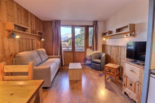Résidence Grand Bois A - CONFORTABLE 2 PIECES, SKIS AUX PIEDS ET PROCHE DES COMMERCES MAE-2084