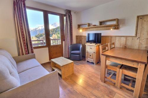 Résidence Grand Bois A - CONFORTABLE 2 PIECES, SKIS AUX PIEDS ET PROCHE DES COMMERCES MAE-2034