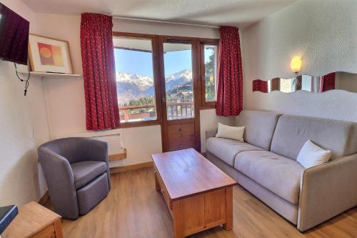 Résidence Grand Bois A - CONFORTABLE 2 PIECES, SKIS AUX PIEDS ET PROCHE DES COMMERCES MAE-2114
