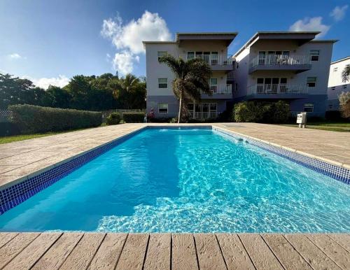 Relaxing Luxury Villa Private Beach Pool AC WiFi in Falmouth