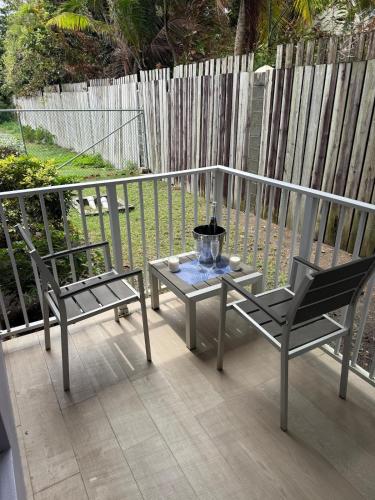 Relaxing Luxury Villa Private Beach Pool AC WiFi in Falmouth