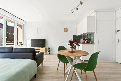 Studio chaleureux, WIFI, rénové - Location saisonnière - Lens