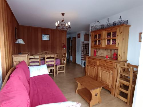 Chalet Du Bois De Suffin N 8 - Appartement cosy à 50m des pistes ! Plein sud - Terrasse - garage MAE-8664