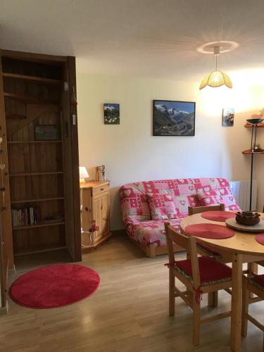 Résidence Les Plaisances - Charmant trois pièces en duplex MAE-4544