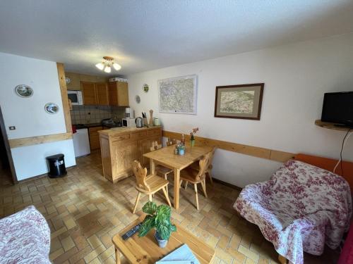 Résidence Gardiole 3 - Appartement · Centre village · Vue montagne MAE-4144