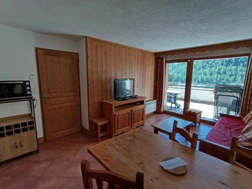 Résidence Les Airelles - Appartement confortable, plein sud, belle terrasse! MAE-4314