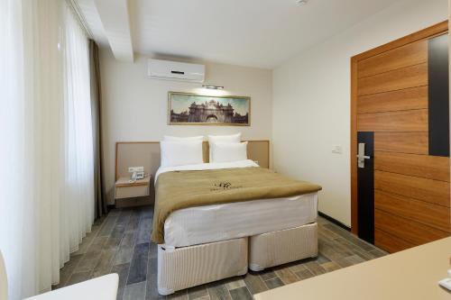 Nishant Hotel - image 4