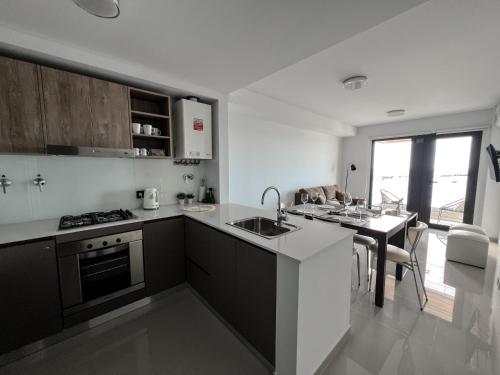 Caleta Design - Alojamientos in Пуерто Мадрин