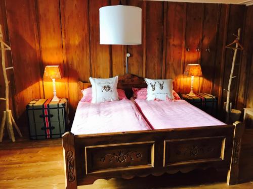 1 queen bed