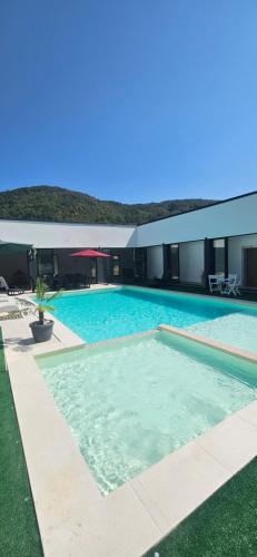 Golden Spa Villa