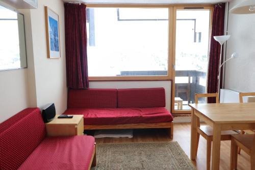 Résidence Home Club - Studio avec vue imprenable retour ski aux pieds MAE-8224