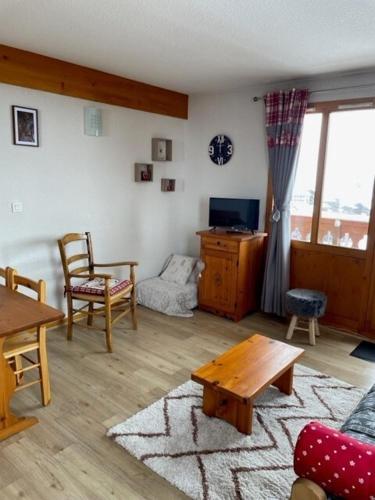 Résidence Carene - Appartement · Proche des pistes · Balcon MAE-8151