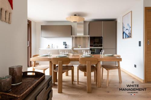 Résidence Les Glaciers - Superbe duplex vue Vallée à Courchevel 1650 MAE-5251