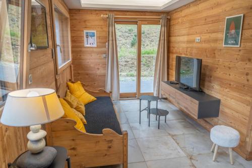 Résidence Pramouton - Charmant logement au cœur d’un chalet de montagne MAE-3601
