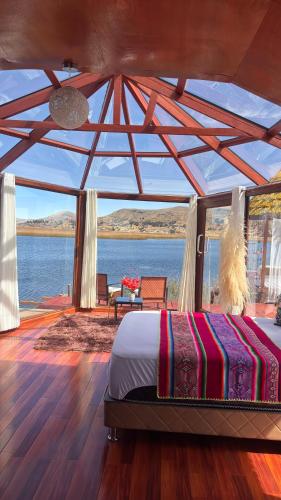Intymarka in Uros Islands