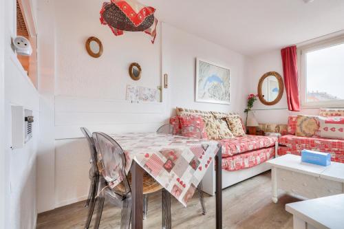 Résidence Les Fontaines Blanches - maeva Home - 2 Pièces 4 Personnes Sélection MAE-6426 (Residence Les Fontaines Blanches - maeva Home - 2 Pieces 4 Personnes Selection MAE-6426) in Морзан