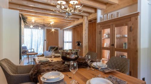 Chalet Tilia - CHALET PRESTIGE 8/10 P. PROCHE PISTES-Tout inclus MAE-9931