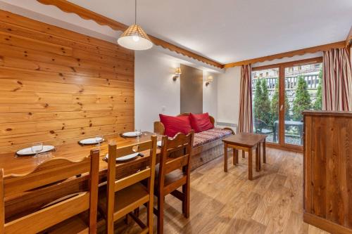 Résidence Les Hauts De Preclaux - Appartement en rez-de-jardin aux Orres 1800 MAE-3011