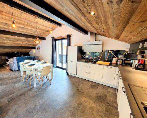 Résidence Le Shangri La - Appartement lumineux pour 6 personnes MAE-2581