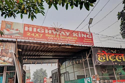 Hotel O Highway King