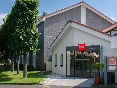 ibis Cergy Pontoise Le Port Hotel de charme Jouy-le-Moutier