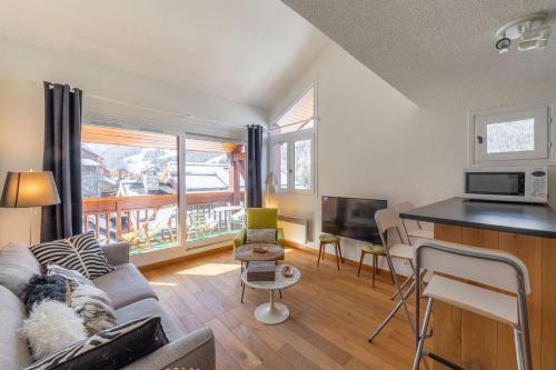 Résidence Le Cristal - Très beau 3 pièces en duplex dans le centre de Méribel proche des commerces et des pistes de ski MAE-4931